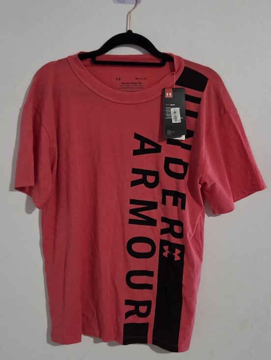 Under Armour Tops - Under Armour Girlfriend T-shirt NWT